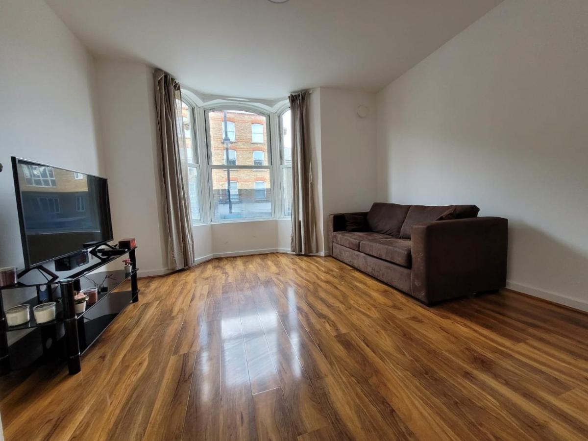 Stunning 1 Bedroom Apartment In London Ngoại thất bức ảnh